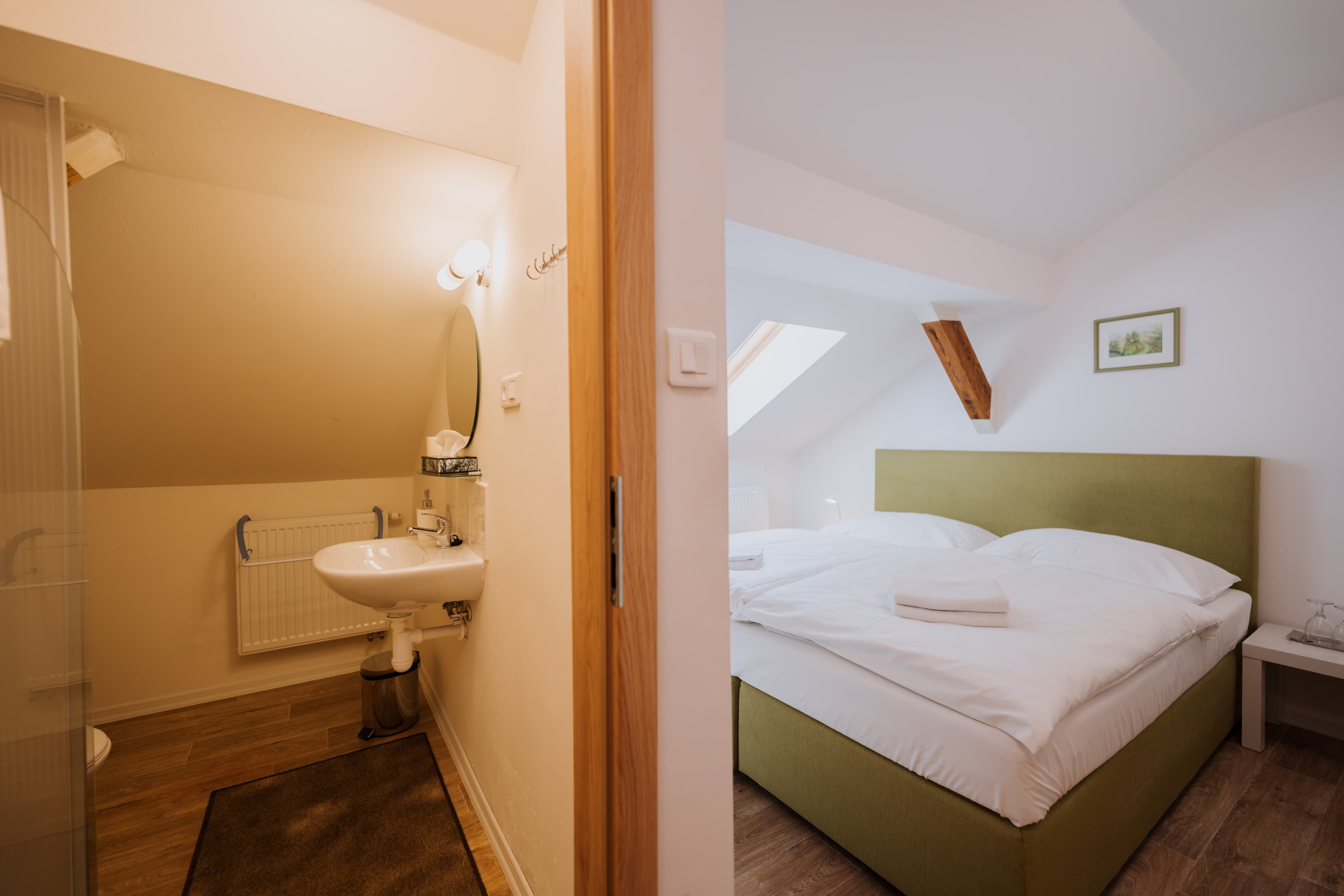 Hotel Maraton garden area